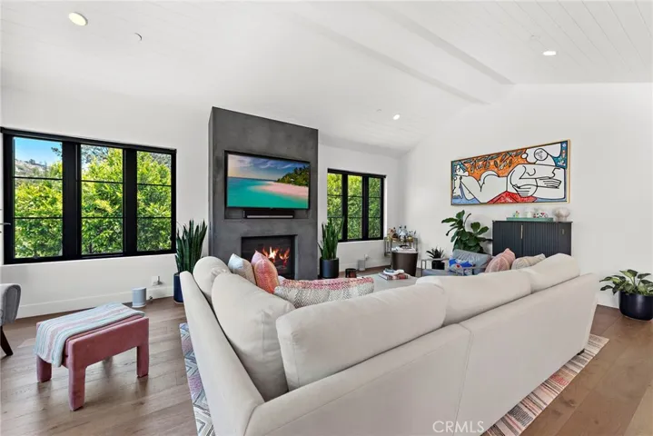 1494 Catalina, Laguna Beach, California 92651
