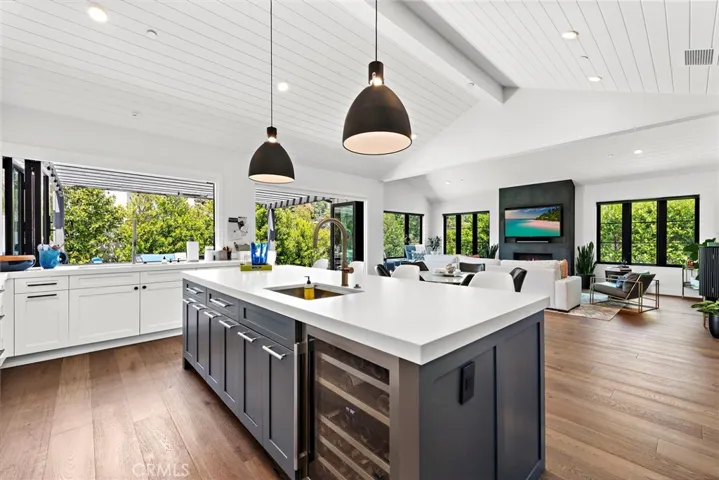 1494 Catalina, Laguna Beach, California 92651