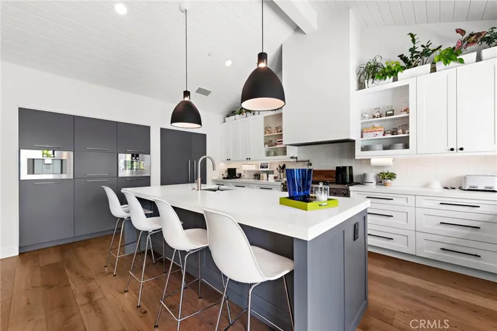 1494 Catalina, Laguna Beach, California 92651