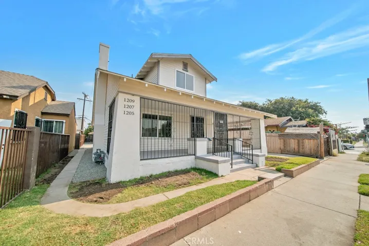 1207 W Gage Avenue, Los Angeles, California 90044