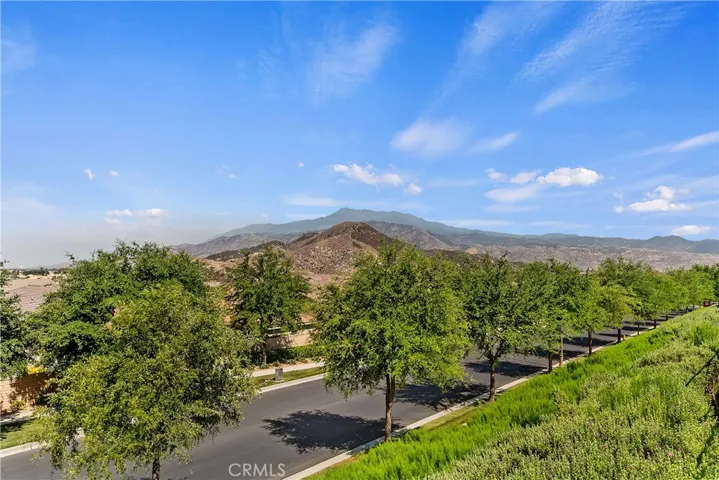 416 Glacier, Beaumont, California 92223