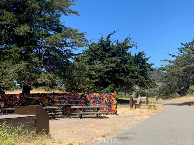 State Park Family Picnic Area and Trail
