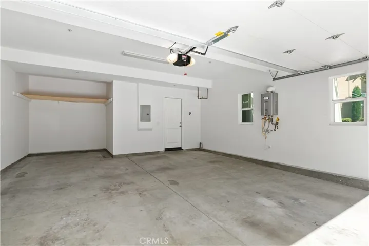 Oversized 2 Car Garage
