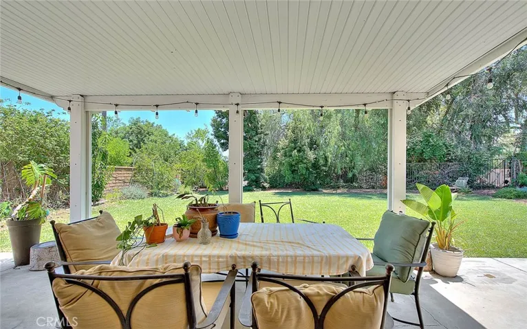 14 Stagecoach Drive, Phillips Ranch, California 91766