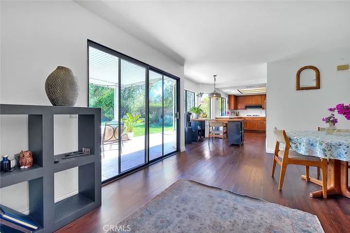 Sliding door to the covered patio