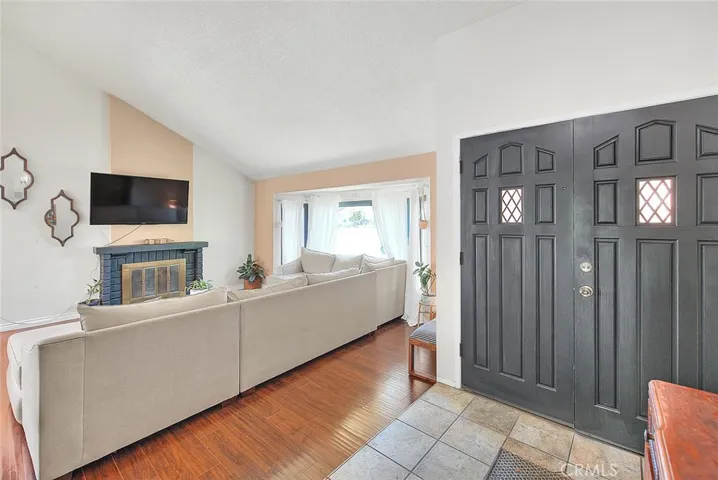 Double door entry