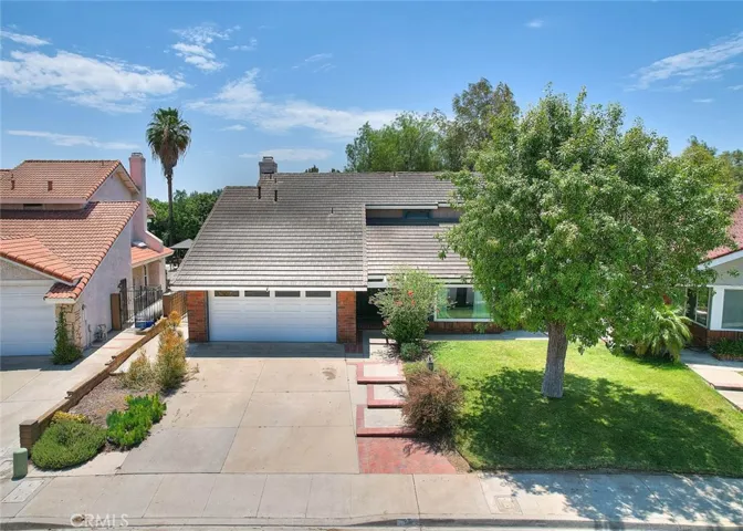 14 Stagecoach Drive, Phillips Ranch, California 91766