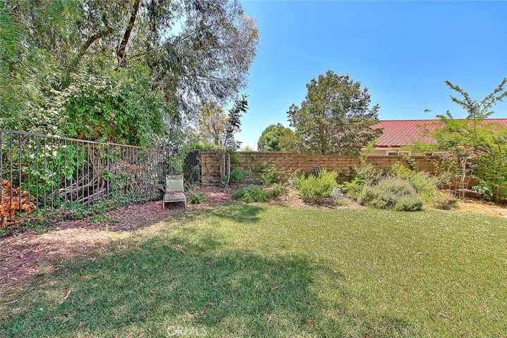 14 Stagecoach Drive, Phillips Ranch, California 91766