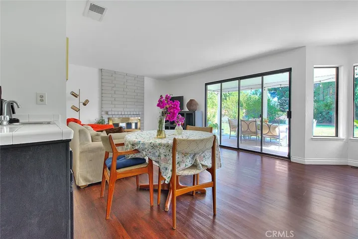 14 Stagecoach Drive, Phillips Ranch, California 91766
