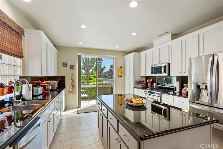 1556 Four Seasons Circle, Beaumont, California 92223