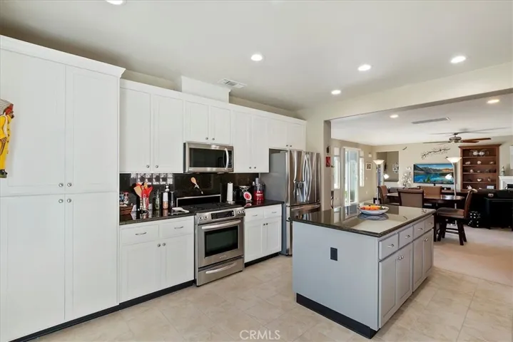 1556 Four Seasons Circle, Beaumont, California 92223