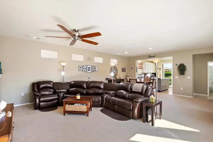 1556 Four Seasons Circle, Beaumont, California 92223