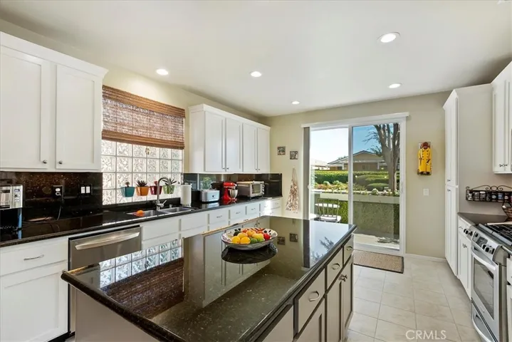 1556 Four Seasons Circle, Beaumont, California 92223