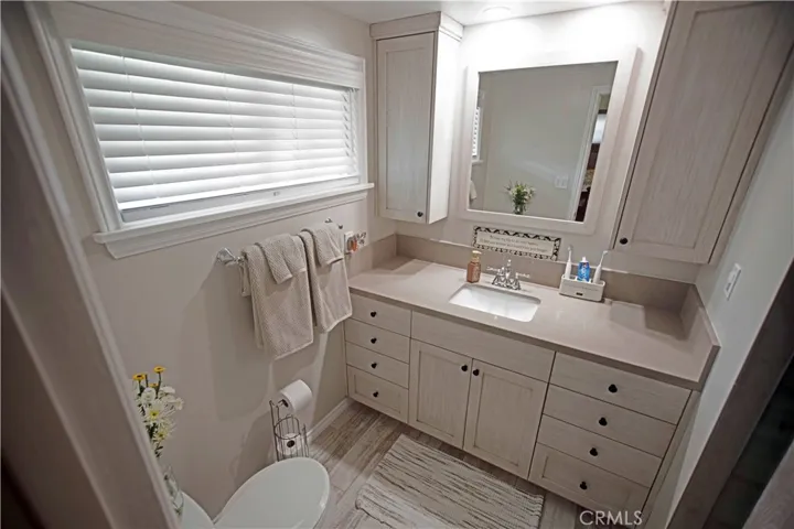 Master Restroom 1