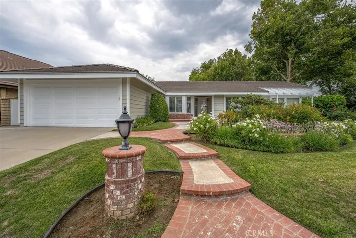 25631 Serena Drive, Valencia, California 91355