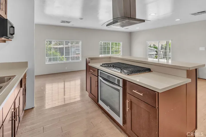 901 6th Avenue 404, Hacienda Heights, California 91745