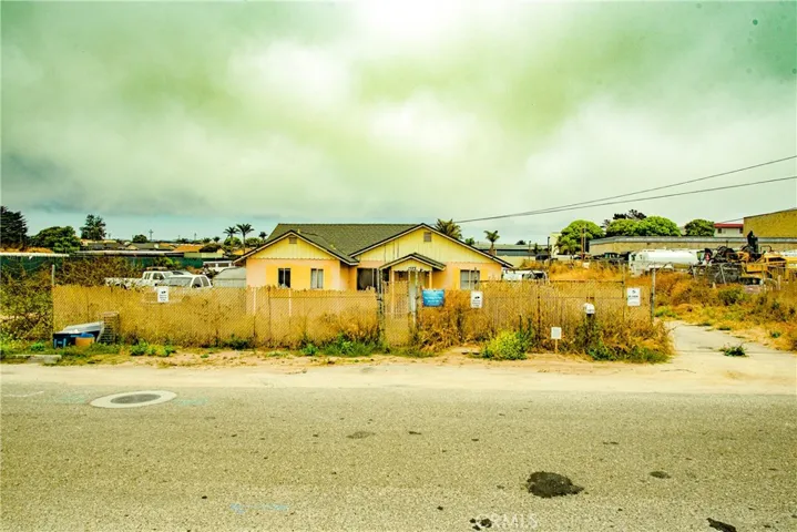 Broad view from Huston