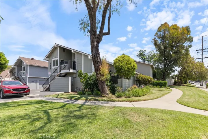5469 E Candlewood Circle B, Anaheim Hills, California 92807