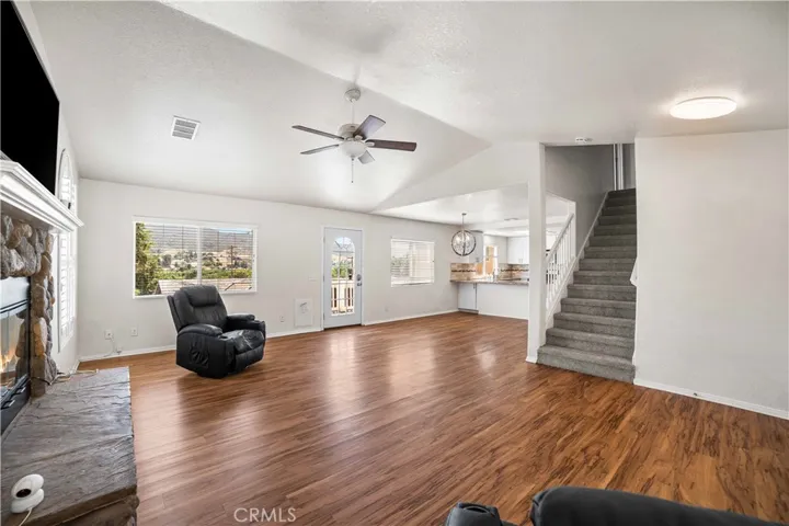 14844 Littleboy Drive, Lake Hughes, California 93532