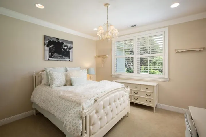 915 Berkeley Avenue, Menlo Park, California 94025