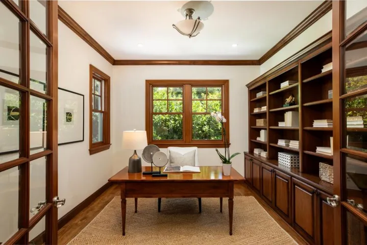 915 Berkeley Avenue, Menlo Park, California 94025