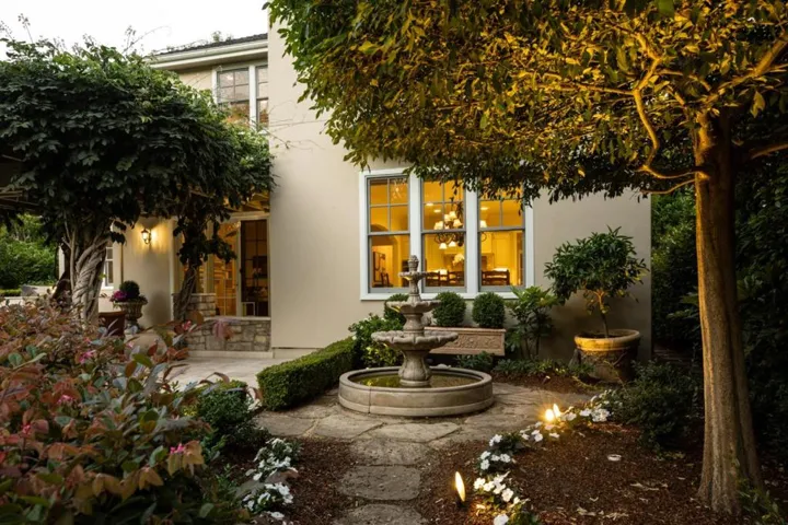 915 Berkeley Avenue, Menlo Park, California 94025