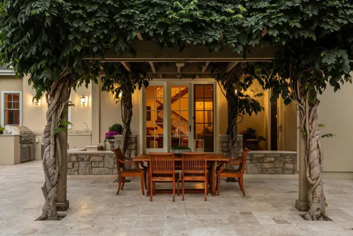 915 Berkeley Avenue, Menlo Park, California 94025