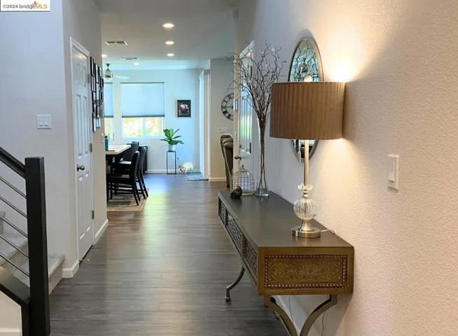 191 Amberwind Cir, Oakley, California 94561