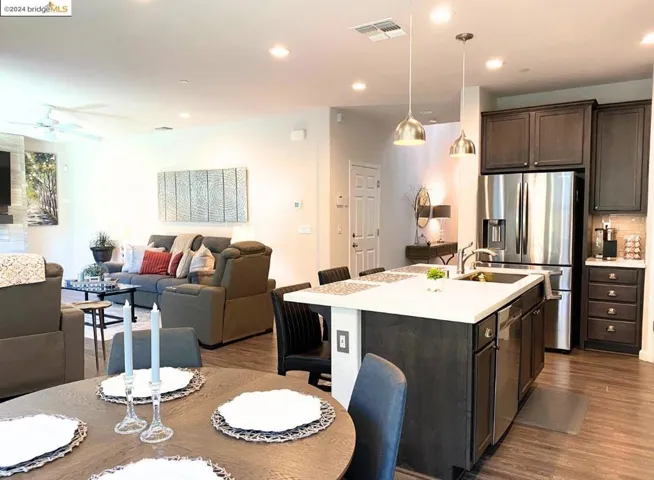 191 Amberwind Cir, Oakley, California 94561