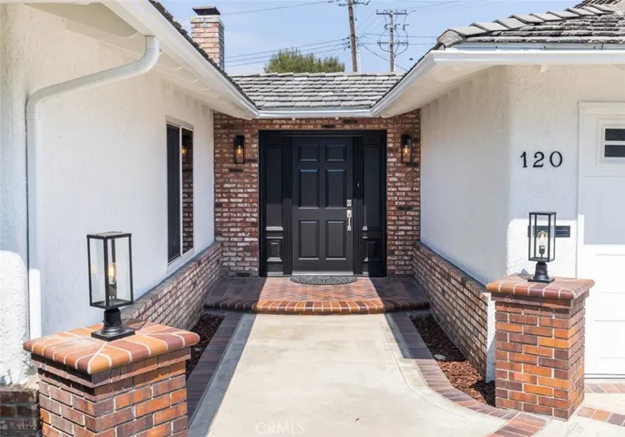120 N Maude Lane, Anaheim Hills, California 92807