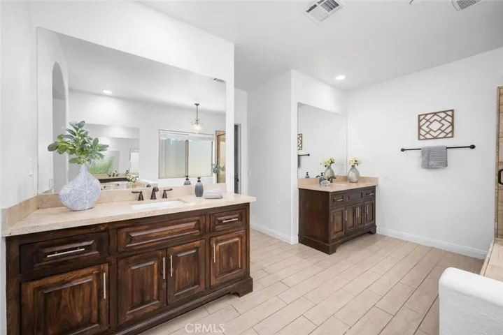 22800 Granite Dome Pl, Canyon Lake, California 92587