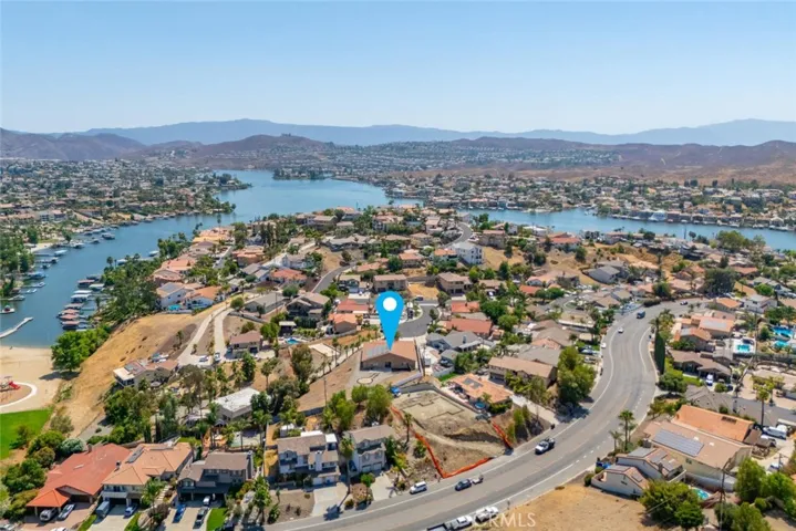 22800 Granite Dome Pl, Canyon Lake, California 92587