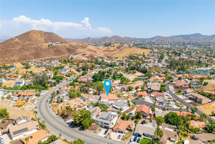 22800 Granite Dome Pl, Canyon Lake, California 92587