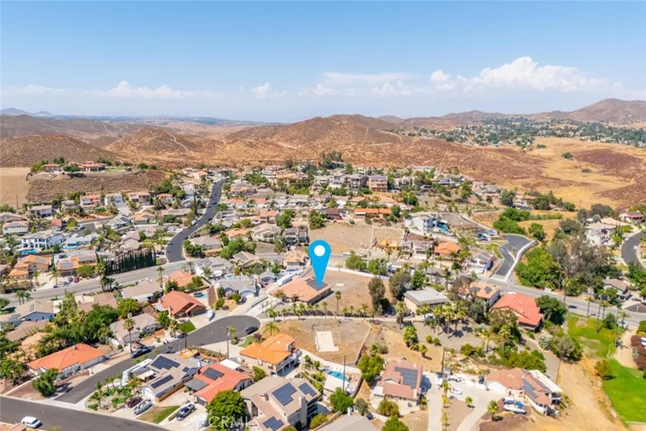 22800 Granite Dome Pl, Canyon Lake, California 92587