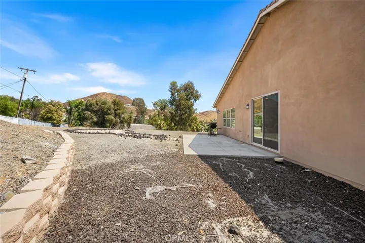 22800 Granite Dome Pl, Canyon Lake, California 92587