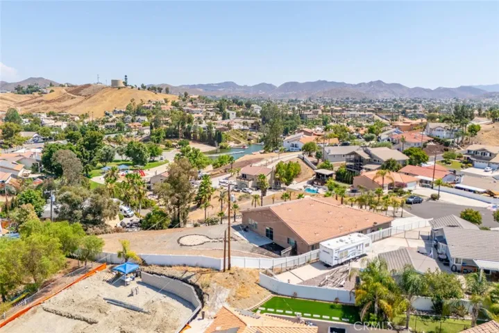 22800 Granite Dome Pl, Canyon Lake, California 92587