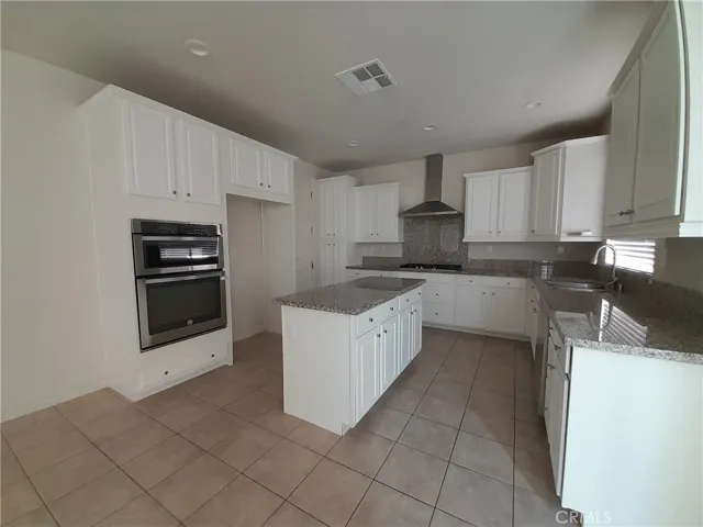 3840 Morning Glory Lane, Yorba Linda, California 92886