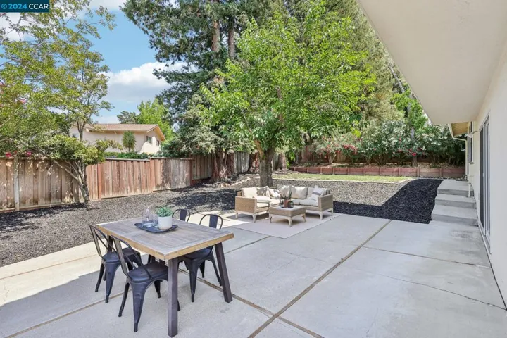 94 Banbridge Pl, Pleasant Hill, California 94523
