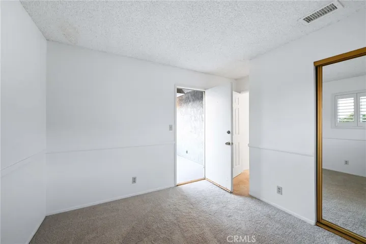 -Comfy Carpet