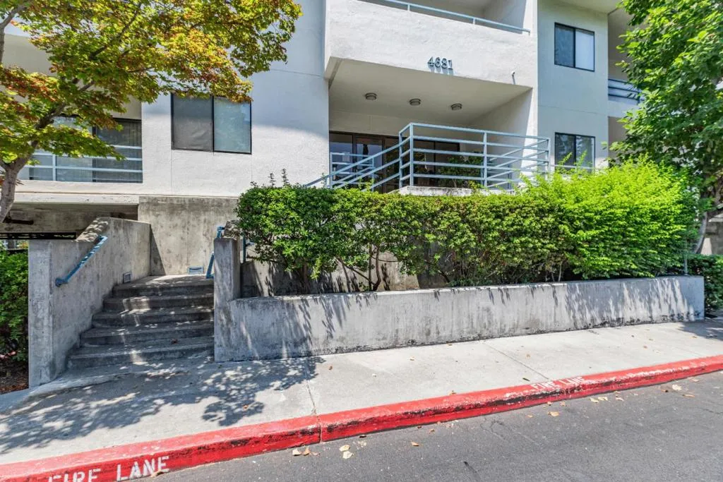 4681 Albany Circle 146, San Jose, California 95129 home-pic-49