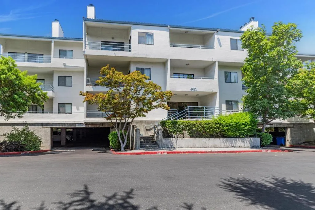 4681 Albany Circle 146, San Jose, California 95129 home-pic-47