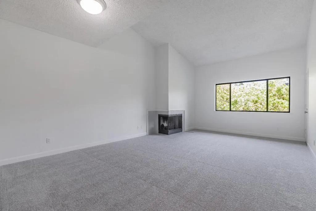 4681 Albany Circle 146, San Jose, California 95129 home-pic-38