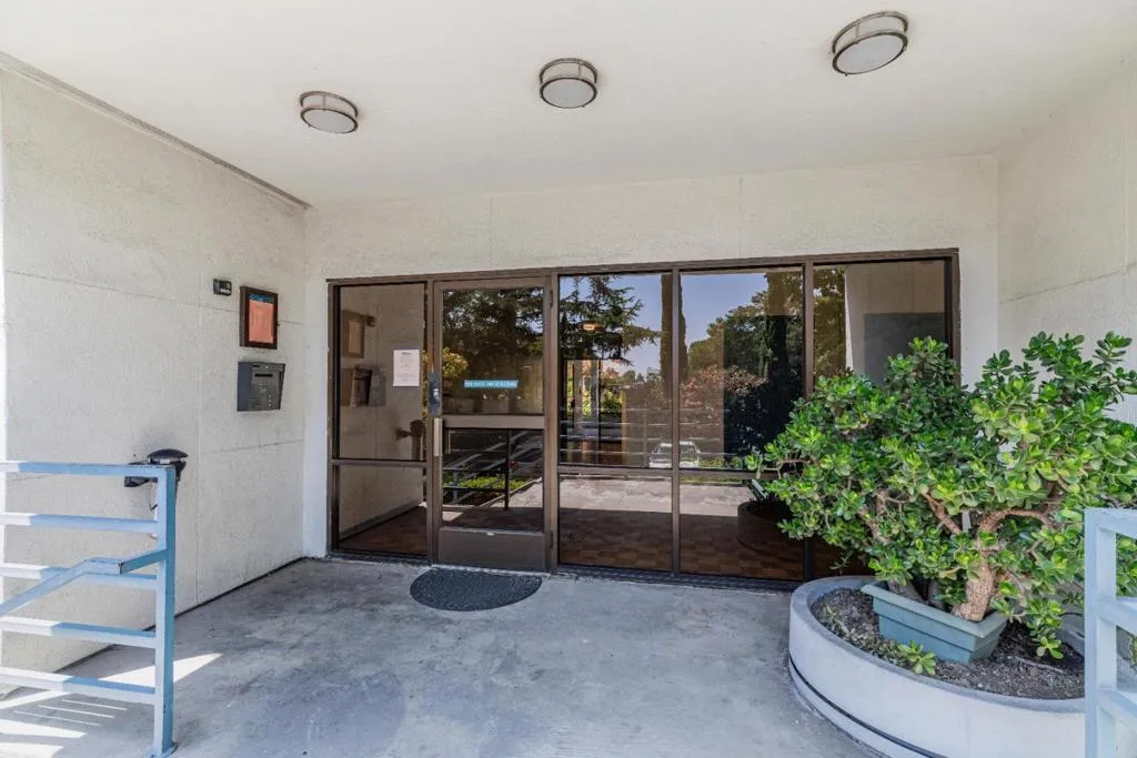 4681 Albany Circle 146, San Jose, California 95129 home-pic-50