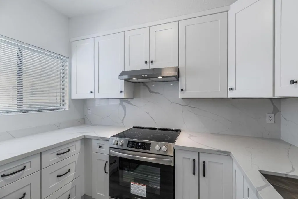 4681 Albany Circle 146, San Jose, California 95129 home-pic-6