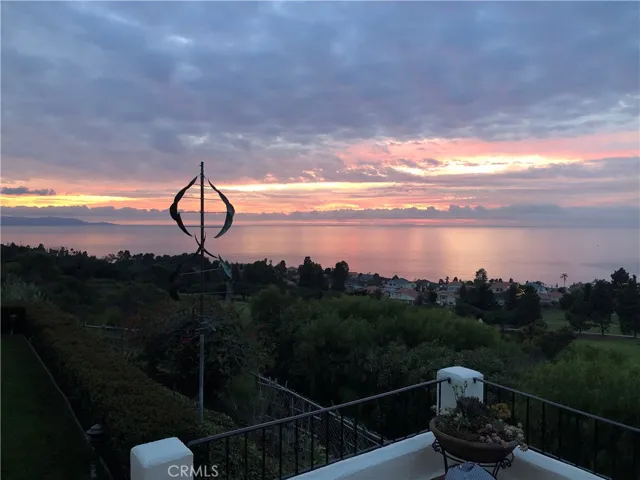30125 Avenida Classica, Rancho Palos Verdes, California 90275