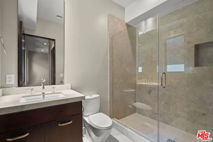 536 N Crescent Heights Boulevard, Los Angeles, California 90048