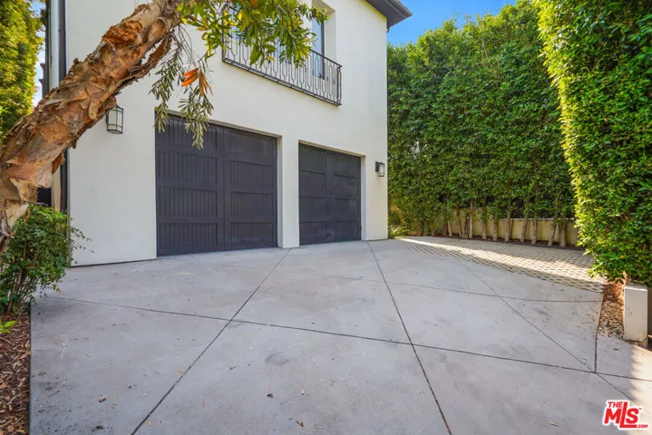 536 N Crescent Heights Boulevard, Los Angeles, California 90048
