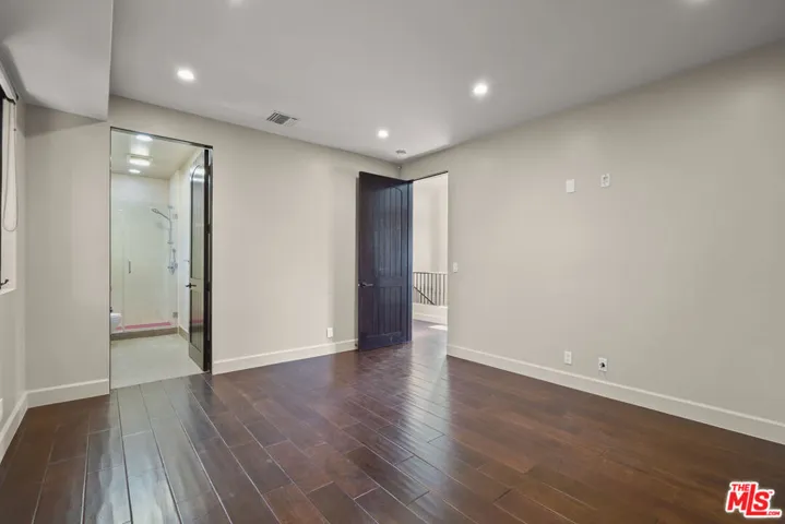 536 N Crescent Heights Boulevard, Los Angeles, California 90048