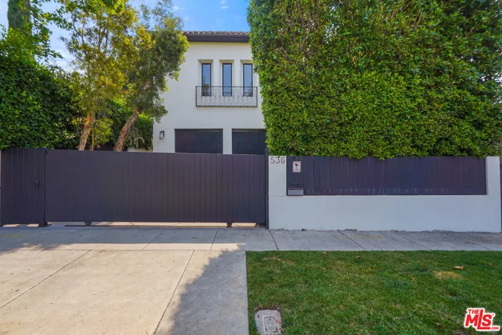536 N Crescent Heights Boulevard, Los Angeles, California 90048