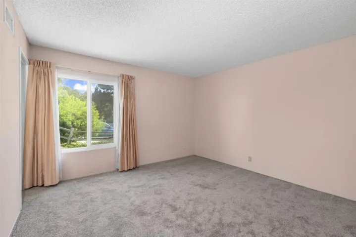 10040 Summitside Ln, Spring Valley, California 91977